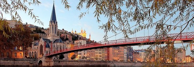 Lyon Uçak Bileti